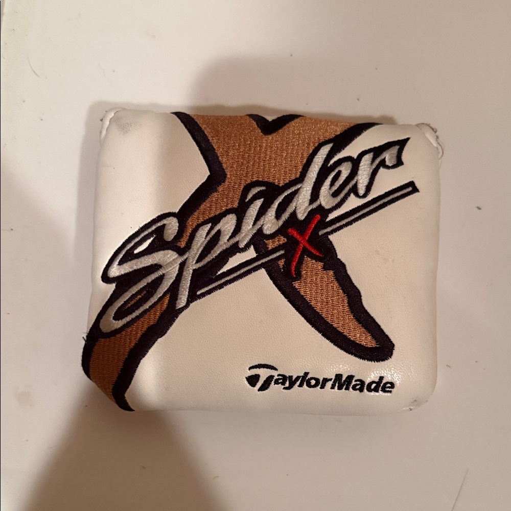 TaylorMade Spider X White and Brown Headcover